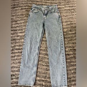 Levi’s low pros straight leg size 24